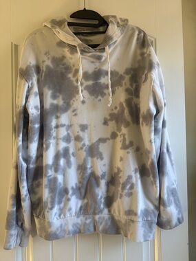 Caution To The Wind Men's Tie-Dye Crewneck Hoodie - Gray & White